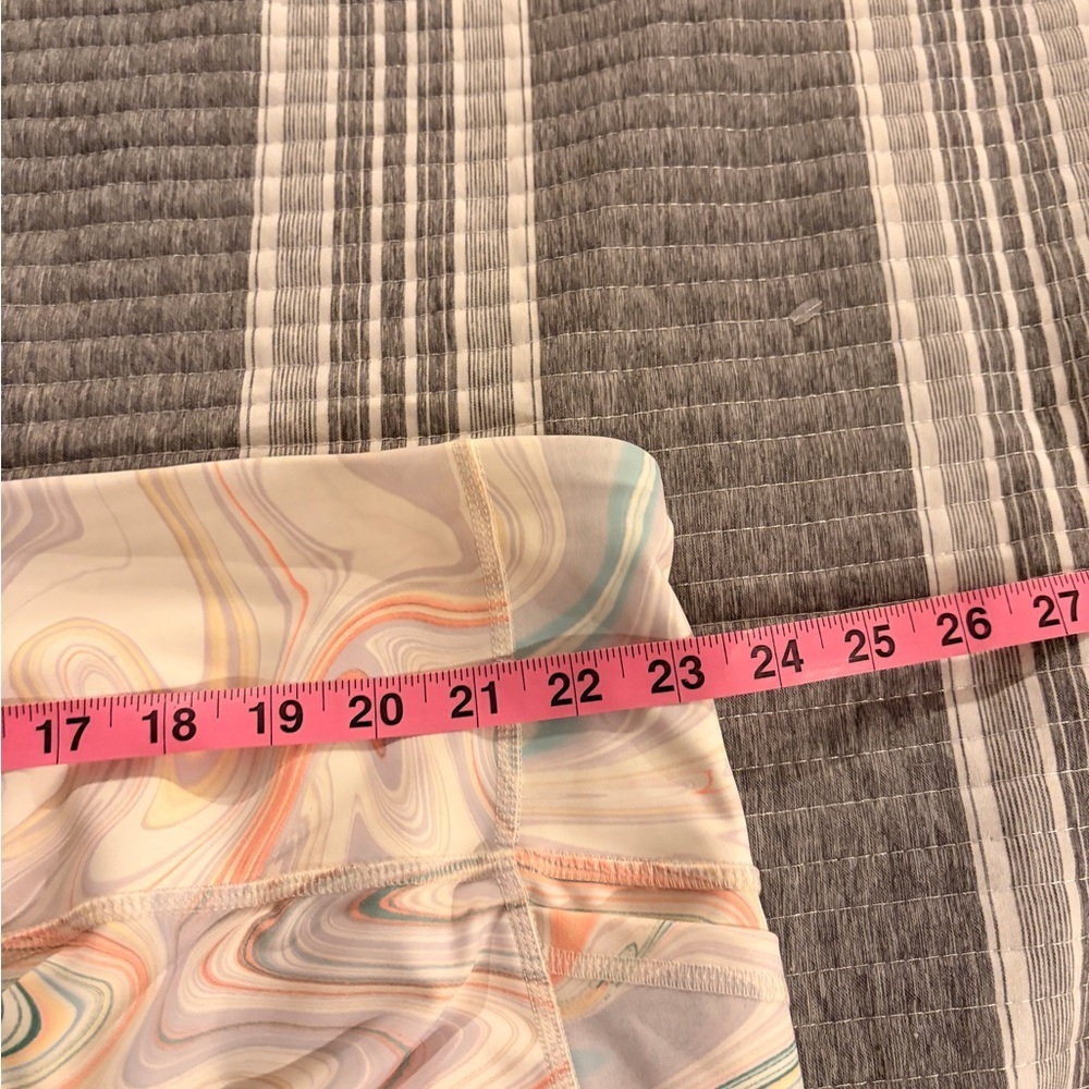 NWT Old Navy women’s plus size 4X athletic leggings hi rise and 7/8 length - Picture 6 of 7